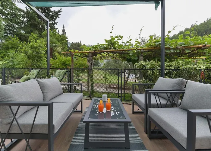بيت للعطل Greystone *